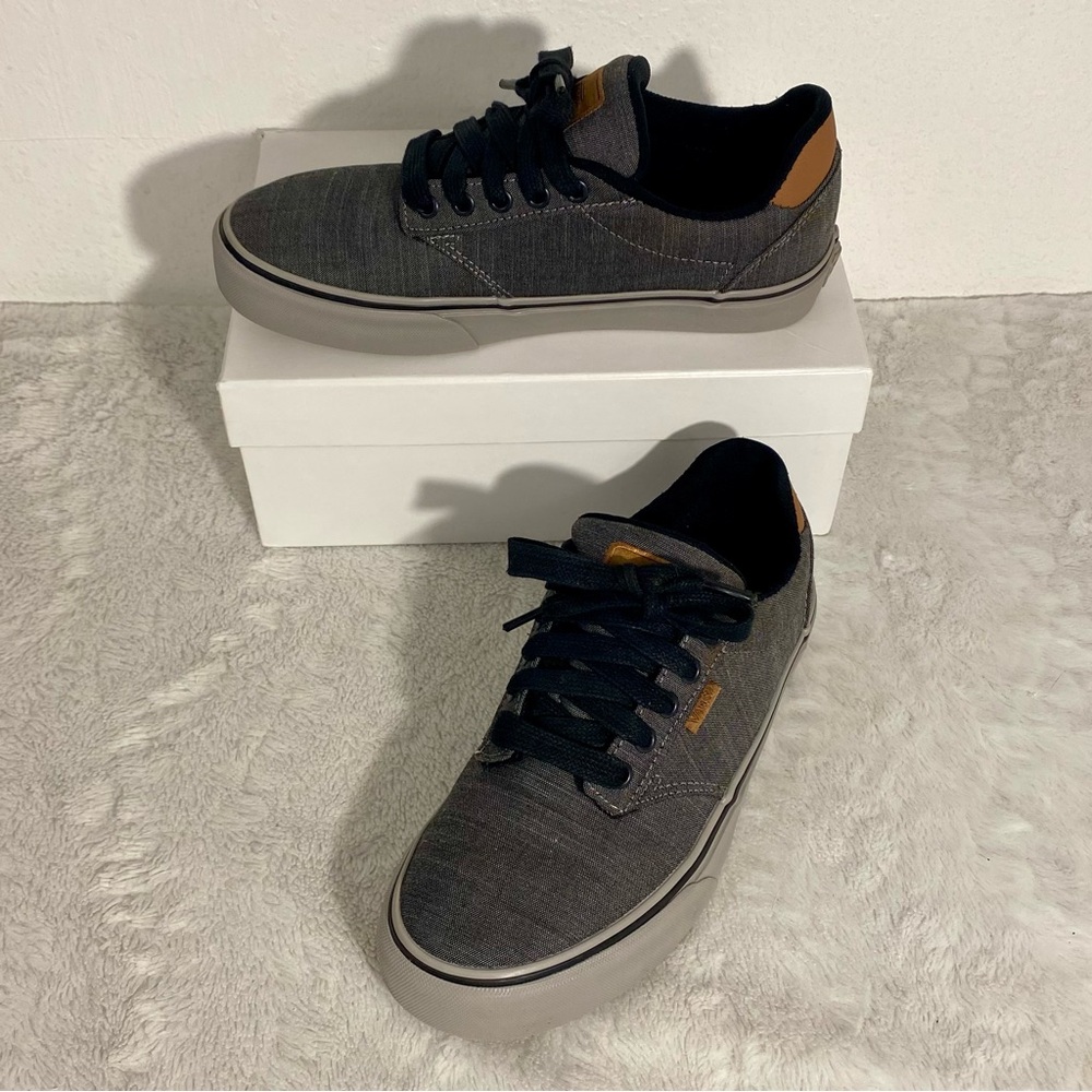 Vans Atwood Deluxe Sneakers Men’s Size 7 Grey DX